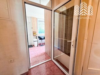 Len 10 minút pešou chôdzou od Hlavnej ulice sa vám naskytla 