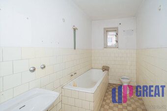 Ak hľadáte rodinný dom v pokojnej, okrajovej časti obce Mora