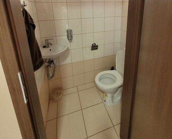 Na predaj rekreačná chata – Kováčovo - Chľaba, pri Štúrove.
