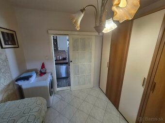 3-izbový byt s balkónom – Lastovičia ulica, Nové Zámky (blíz