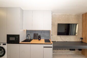 Modern Studio Apartment for Rent – Košice, Terasa (Kysucká S