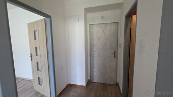 Na prenájom 1-izbový byt s balkónom v Martine - Podháj, na u