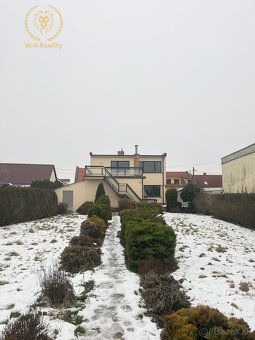 Typ: Rodinný dom Ulica: Júliusa Gábriša Obec: Nové Mesto nad