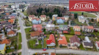 Ponúkame Vám na predaj vynikajúco dispozične riešený 4-izbov