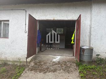 Typ: Rodinný dom Obec: Prašník
Za dverami starého domu začín