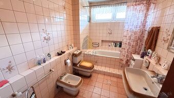 Typ: Rodinný dom Obec: Nižný Hrabovec
 
Realitná kancelária 