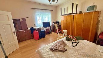 -SK-
Ponúkame na predaj 2-izbový rodinný dom v obci Okoč, si