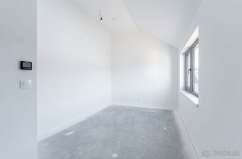 Typ: Rodinný dom Ulica: Oblá Obec: Košice-Kavečany
Miriama P
