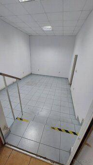 Na prenájom obchodný a skladový priestor – Prievidza
Ponúkam