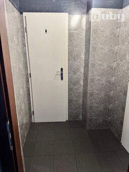 Typ: Obchodné priestory Ulica: centrum Mestská časť: Staré m