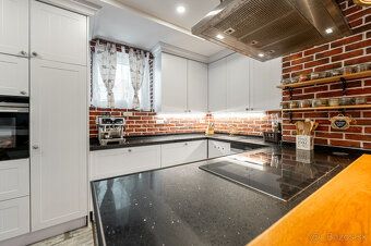 Typ: 4-izbový byt Ulica: Zelená Stráň Obec: Košice-Košická N