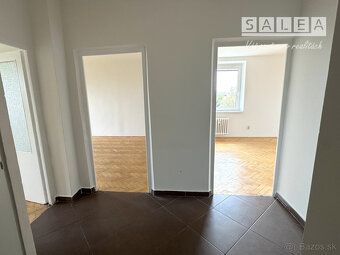 Typ: 3-izbový byt Ulica: Andreja Kubinu Obec: Trnava
SaleA- 
