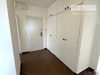 Typ: 3-izbový byt Ulica: Andreja Kubinu Obec: Trnava
SaleA- 