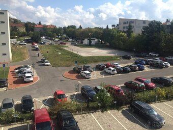 Ponúkame na prenájom 2-izbový byt v obľúbenej lokalite Nová 