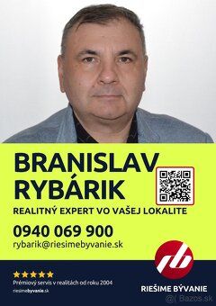 Rodinný dom / penzión, Lúčnica nad Žitavou – Martinová. Obje
