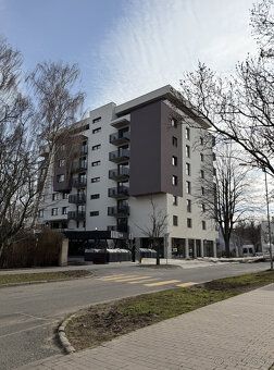Typ: 2-izbový byt Ulica: Popradskej brigády Mestská časť: Po