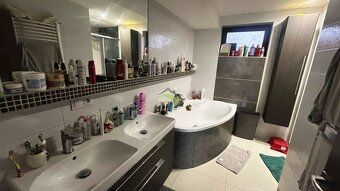 VAŠE VYSNÍVANÉ LUXUSNÉ BYVANIE: Rodinný dom 290 m² na 1414 m