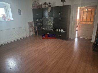ID:2716
Ponúkame Vám na predaj kompletne zariadený rodinný d