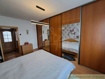 Ponúkame na predaj priestranný 6-izbový rodinný dom s úžitko