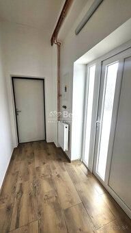Typ: Obchodné priestory Ulica: Adamovské Kochanovce Obec: Ad