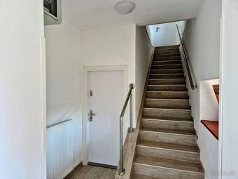 Ponúkame Vám na dlhodobý prenájom samostatný väčší 2 izbový 
