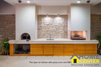 Realitná kancelária HOME CENTER Vám ponúka pôsobivú modernú 