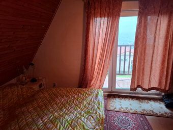 Predáme murovanú celoročne obývateľnú chatu – Nitra, Zobor. 