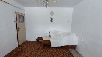 Predaj 2 izbového bytu bez balkóna na sídlisku Sekier vo Zvo