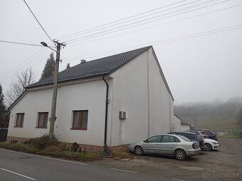 Predáme úplne zrekonštruovaný dvojpodlažný rodinný dom v Myj