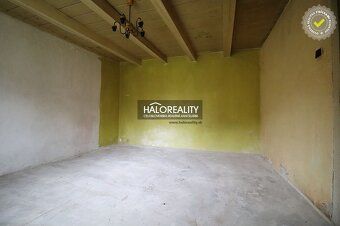 Realitná kancelária HALO reality a Andrea Kovarčíková, konta