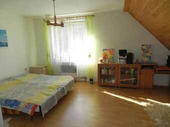 exkluzívne ponúkame na predaj priestranný rodinný dom v pekn