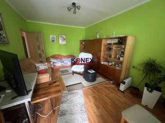 ID:2450
Ponúkame Vám na predaj priestranný 3 – izbový byt v 