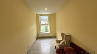 ID:3511
Ponúkame na predaj komerčný objekt v širšom centre M