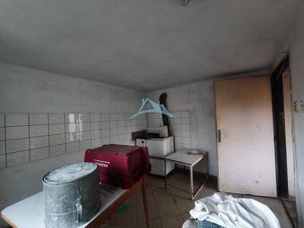 Ponúkame na predaj registrovanú farmu v osade Prieloh v okre