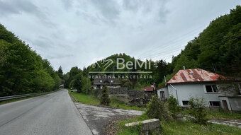 005-14-IRBIa
Ponúkame na predaj krásny pozemok nachádzajúci 