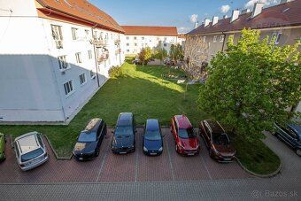 NA PREDAJ: 3-IZBOVÝ BYT PO REKONŠTRUKCII | MALACKY – UL. PRV