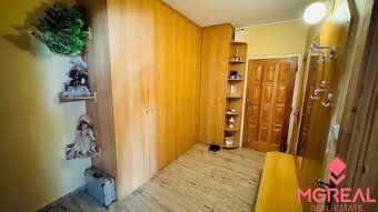 Ponúkame vám na predaj veľkometrážny dvojizbový byt o rozloh
