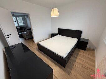 Ponúkame vám na prenájom 3 izbový byt s balkónom v meste Top