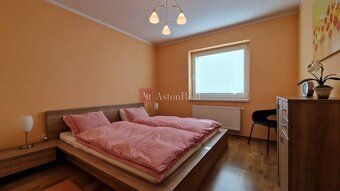 Na predaj: Priestranný 3-izbový apartmán v Novej Lesnej – id