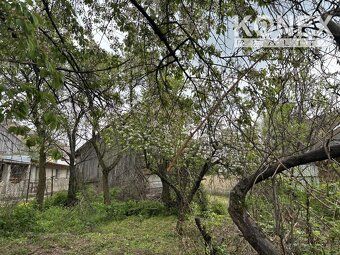 ID:3866 Ponúkam na predaj starší kamenný dom v obci Poruba p