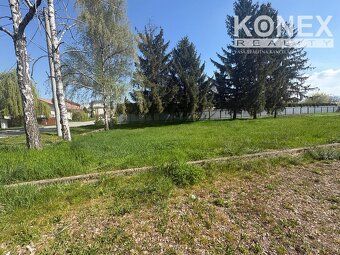 ID:3874 Ponúkame na prenájom obchodné priestory na Gorkého u