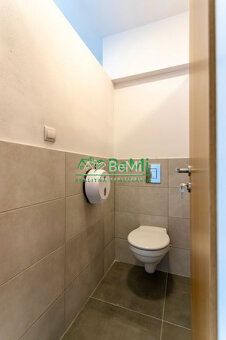 Typ: Sklady a haly Ulica: . Obec: Ružomberok
ID: 002-28-TECU