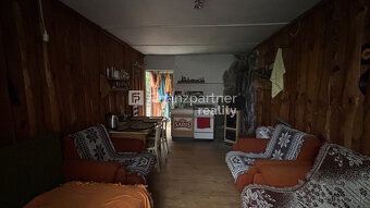 F035-13-SIRA3a
Na predaj záhrada s chatkou v katastrálnom úz