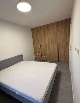 Typ: 2-izbový byt Ulica: Ľadová Obec: Bratislava-Staré Mesto