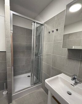 Typ: 2-izbový byt Ulica: Ľadová Obec: Bratislava-Staré Mesto