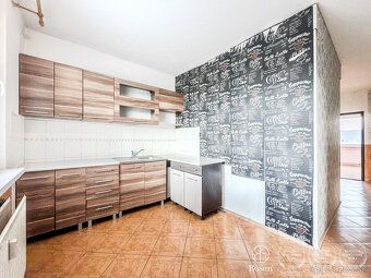 Typ: 4-izbový byt Obec: Fiľakovo
Realitná kancelária Bosen L