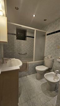 Ponúkame na prenájom krásny a priestranný apartmán s rozloho