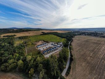Typ: Pozemok pre rodinné domy Obec: Rozhanovce
Invest & Real