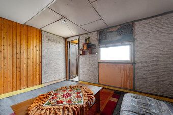 Rozľahlá záhrada s domčekom (2169 m²) – Kráľovský Chlmec
Pon