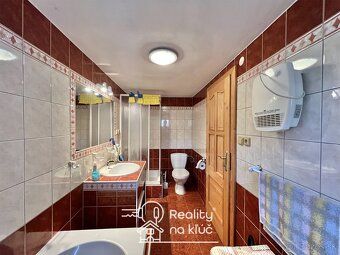 Reality na kľúč Vám ponúka na predaj krásnu zariadenú chatu 